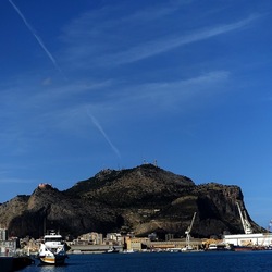 PALERMO. Fotografie di Giulio Azzarello ©2023. PALERMO. Fotografie di Giulio Azzarello ©2023.