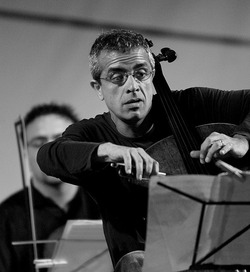 GIOVANNI SOLLIMA in concerto. Fotografie di Giulio Azzarello &copy;2014.