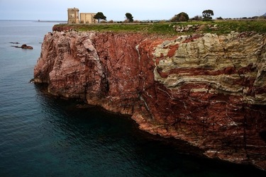 TERRASINI. Fotografie di Giulio Azzarello &copy;2022.