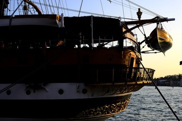 AMERIGO VESPUCCI fotografie di Giulio Azzarello ©2020. AMERIGO VESPUCCI fotografie di Giulio Azzarello ©2020.