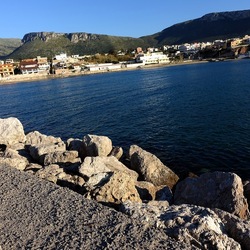COSTA SICILIANA. Fotografie di Giulio Azzarello &copy;2022.