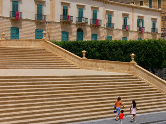 IL BAROCCO DI NOTO in Sicilia panoramiche e particolari. Fotografie di Giulio Azzarello &copy;2014.