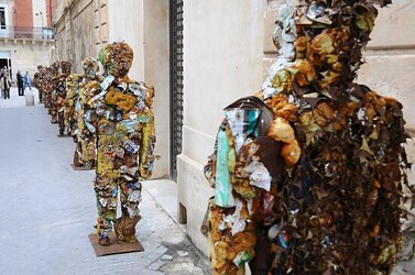 SIRACUSA arte a Ortiggia. Fotografie di Giulio Azzarello &copy;2014.