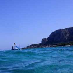 MONDELLO. Fotografie di Giulio Azzarello ©2022.