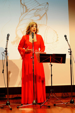 SPETTACOLO di Sara Favar&ograve; e della sua compagnia. Fotografie di Giulio Azzarello &copy;2015 2016.