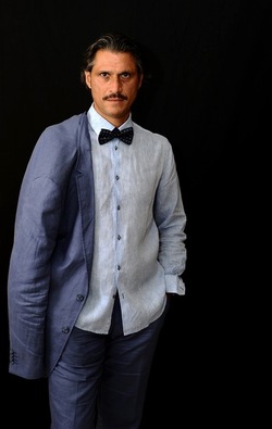 ROBERTO BONURA attore italiano siciliano. Fotografie di Giulio Azzarello ©2018. ROBERTO BONURA attore italiano siciliano. Fotografie di Giulio Azzarello ©2018.