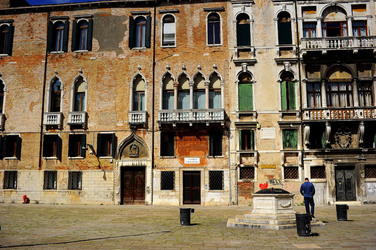 CENTRO STORICO DI VENEZIA fotografie di Giulio Azzarello ©2016. CENTRO STORICO DI VENEZIA fotografie di Giulio Azzarello ©2016.