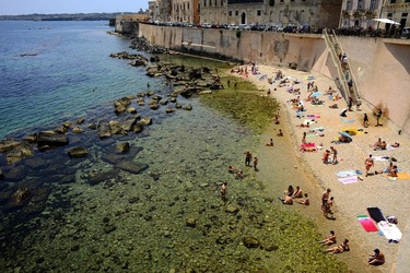 ORTIGIA fotografie di Giulio Azzarello ©2019. ORTIGIA fotografie di Giulio Azzarello ©2019.