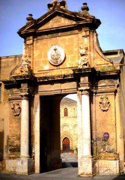 PIAZZA MAGIONE a Palermo. Fotografie di Giulio Azzarello &copy;2016.