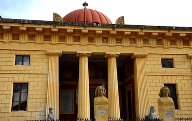 LA VAMPA DI SAN GIUSEPPE a Palermo. Fotografie di Giulio Azzarello ©2018. LA VAMPA DI SAN GIUSEPPE a Palermo. Fotografie di Giulio Azzarello ©2018.