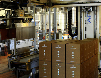 ACCIAI per il vino. Fotografie di Giulio Azzarello ©2016.