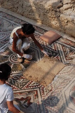 I MOSAICI della VILLA ROMANA DEL CASALE Piazza Armerina in Sicilia. Fotografie di Giulio Azzarello &copy;2014.