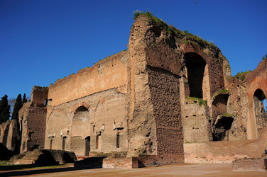 LE TERME DI CARACALLA a Roma visioni panoramiche o particolari. Fotografie di Giulio Azzarello &copy;2014.