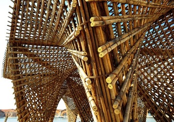 STRUTTURA di LEGNO BIENNALE di ARCHITETTURA di VENEZIA. Foto di G.Azzarello ©2018. STRUTTURA di LEGNO BIENNALE di ARCHITETTURA di VENEZIA. Foto di G.Azzarello ©2018.