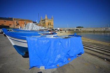 BARCHE da PESCA fotografie di Giulio Azzarello &copy;2019.
