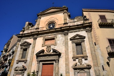 CENTRO STORICO di PALERMO fotografie di Giulio Azzarello ©2019.