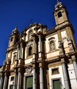 CENTRO STORICO di PALERMO fotografie di Giulio Azzarello ©2019.
