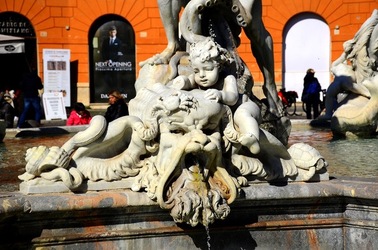 PIAZZA NAVONA Roma. Fotografie di Giulio Azzarello ©2020. PIAZZA NAVONA Roma. Fotografie di Giulio Azzarello ©2020.