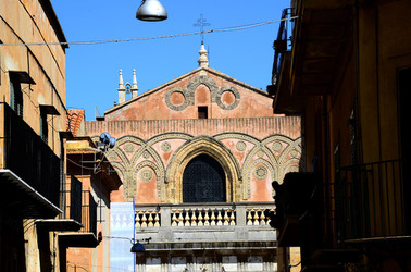 MONREALE in Sicilia. Fotografie di Giulio Azzarello &copy;2016.