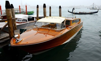 BIENNALE di VENEZIA 2017 la citt&agrave; particolari. Fotografie di Giulio Azzarello &copy;2018.