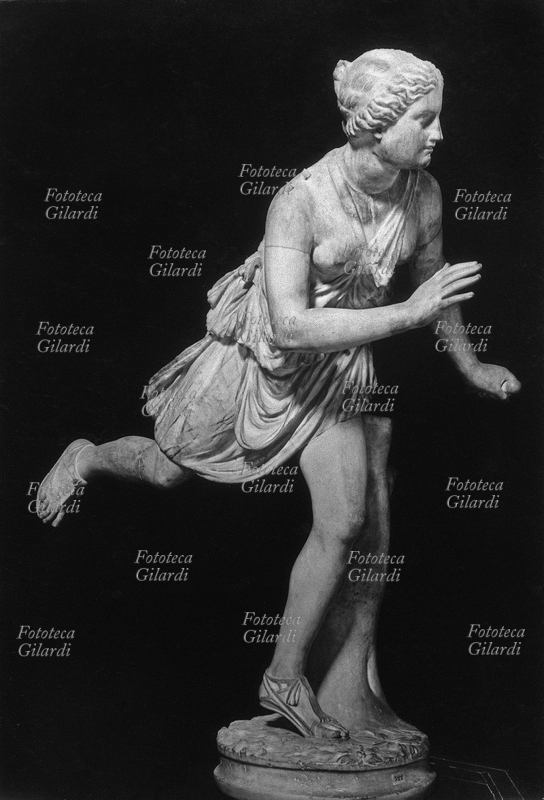 Pierre LE PAUTRE (1659-1744) Atalante vince il rivale in corsa. Marmo, 1704. Secondo una leggenda raccontata nelle \