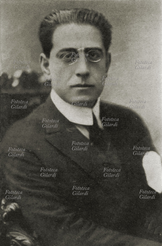 Gioacchino FORZANO commediografo, librettista e regista cinematografico. Ritratto fotografico, 1920