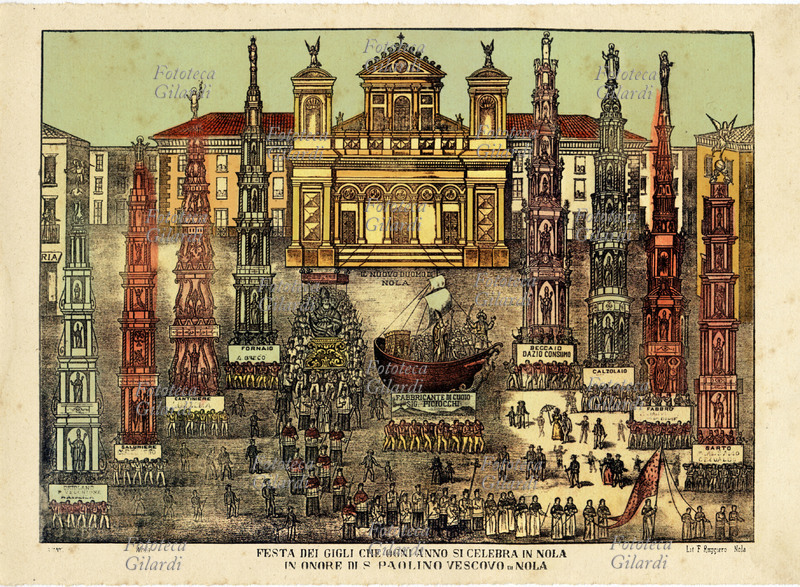 TRADIZIONI POPOLARI La festa dei Gigli a Nola, in onore di San Paolino. Nella piazza della cattedrale gli artigiani del paese \