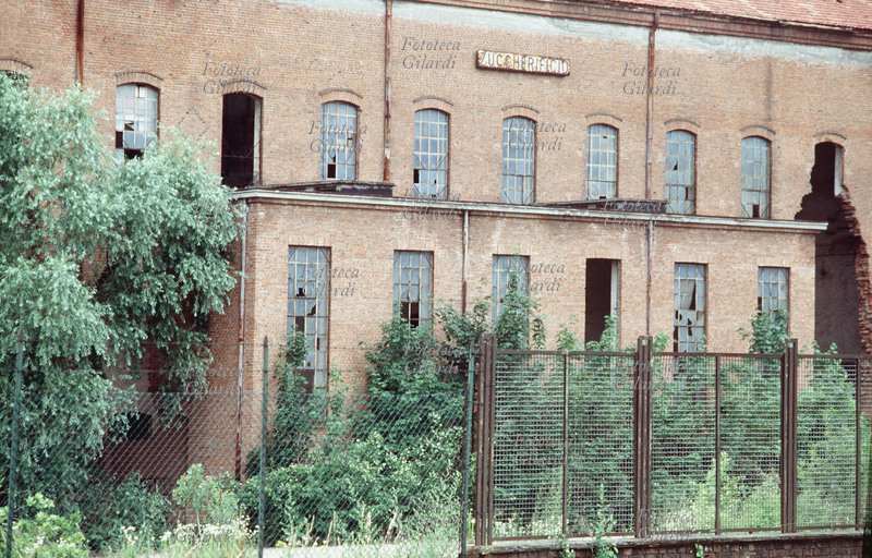 STORIA INDUSTRIA fabbrica abbandonata alla periferia di Alessandria. Si tratta di uno zuccherificio che ha cessato la sua attività nella seconda guerra mondiale. Interessante esempio di rovine dell\