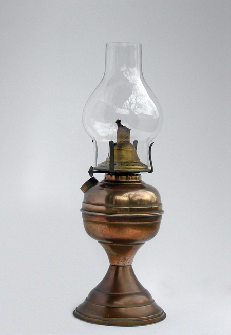LAMPADA AD OLIO PETROLIO CON STOPPINO SPENTA LAMPADA AD OLIO PETROLIO CON STOPPINO SPENTA