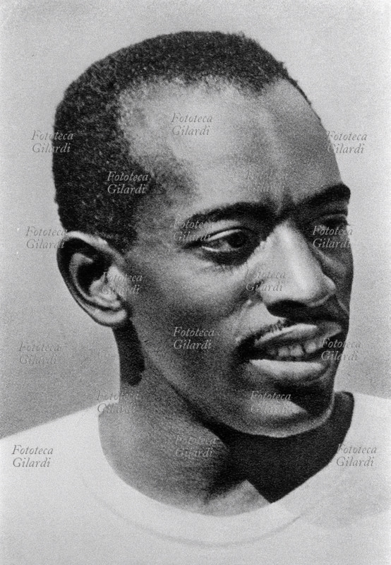 Jesse OWENS (James Cleveland, 1913-1980) Ritratto fotografico dell\