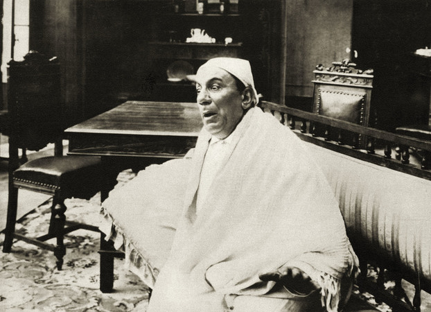 EDUARDO SCARPETTA IN SCENE