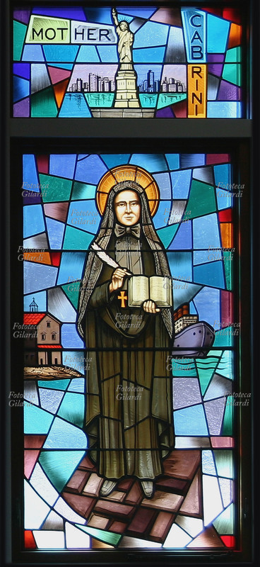 Santa Madre CABRINI (1850-1917) suora missionaria, per la sua grande opera Pio XI la proclamò Beata il 13 novembre 1938 e Pio XII la canonizzò il 7 luglio 1946. L\