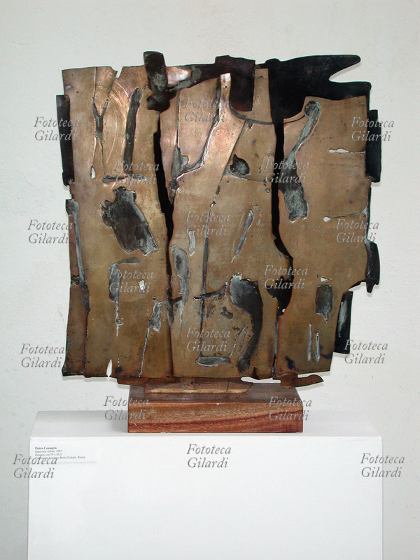 Pietro CONSAGRA (6 ottobre 1920 – 16 luglio 2005) Impronta solare. (1961). Insieme, ripreso all\