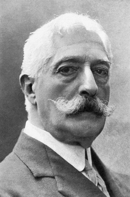 GIOVANNI VERGA GIOVANNI VERGA