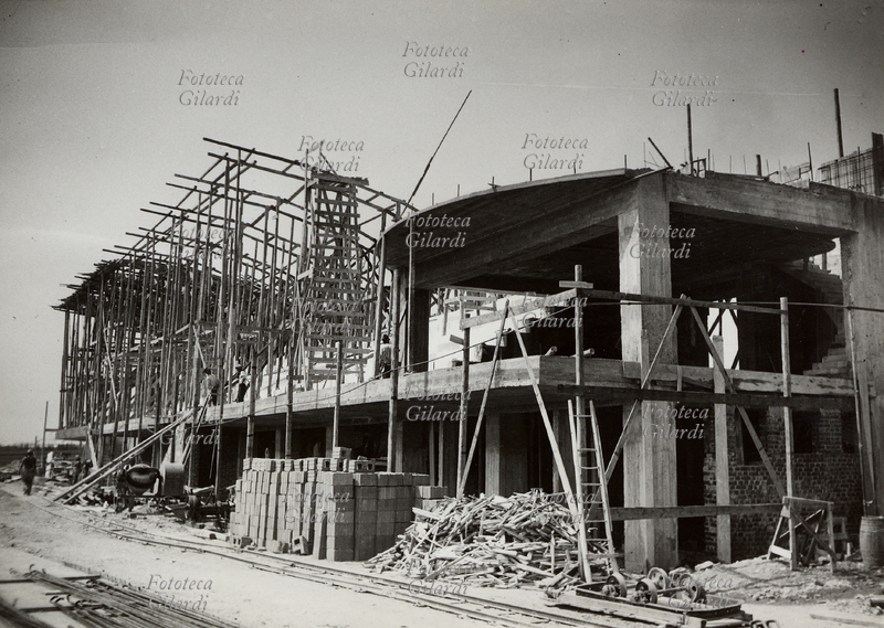 CANOTTAGGIO campionati del mondo di canottaggio del 1936: costruzione delle strutture per accogliere le gare, il pubblico e la giuria, all\