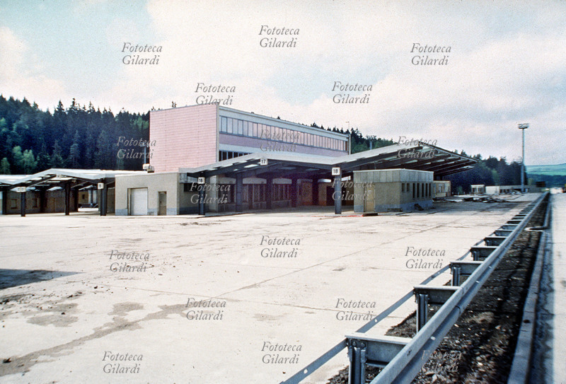 GERMANIA 1991 Dogana di passaggio tra l\