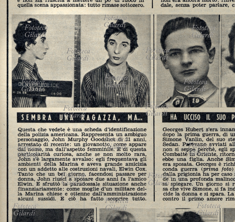 SEGNALETICA ritaglio di giornale italiano con fotografia segnaletica di John Murphy Goodshoot, descritto come \