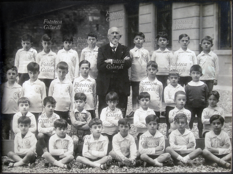 GRUPPO FOTOGRAFICO Ando Gilardi (8 giugno 1921 - 3 marzo 2012) all\