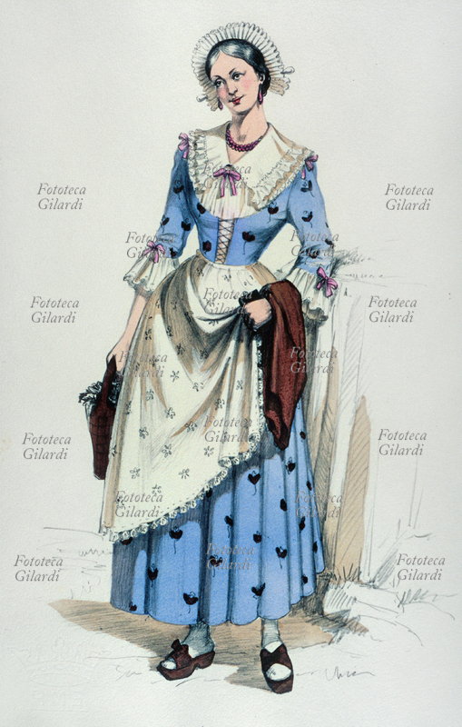 BRIANZA costume tradizionale femminile; la giovane popolana che porta un cesto colmo di insalata, indossa il tipico copricapo a raggiera. Tavola n. 29 da \