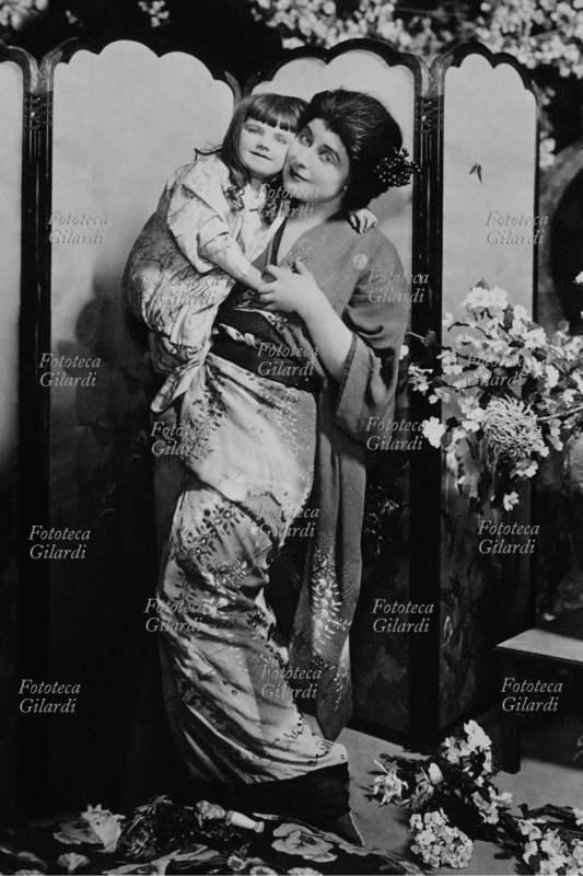 Geraldine FARRAR (1882 - 1967), soprano e attrice statunitense, interpreta Madama Butterfly (Cho Cho-san) nell\