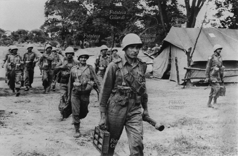 CONGO Elisabethville (oggi Lubumbashi): arrivo di truppe dell\