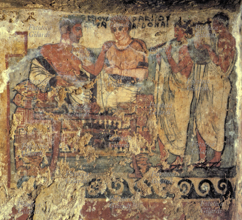 ETRUSCHI - Coppia della famiglia Velcha a banchetto, allietata da musici con flauto e lira. Affresco nella Tomba degli Scudi a Tarquinia (necropoli dei Monterozzi), seconda metà del IV secolo a.C.