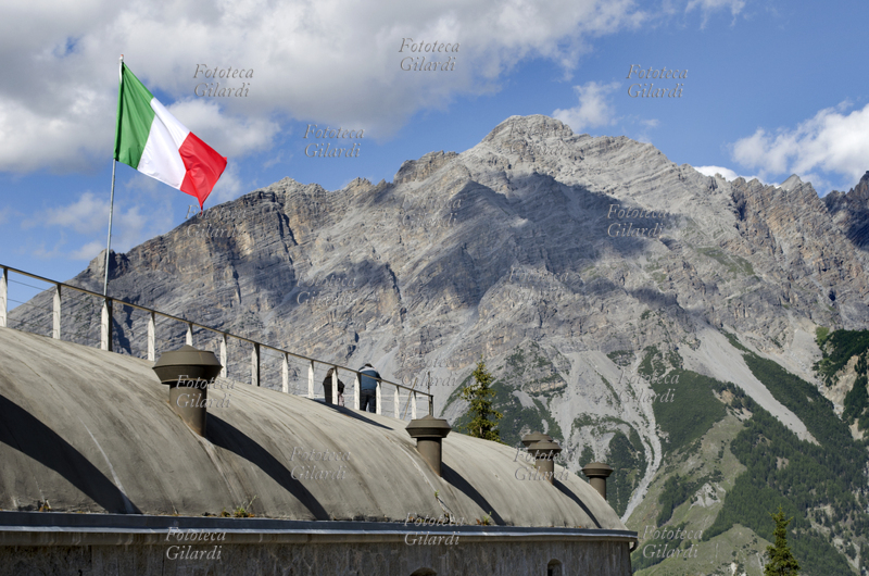 LINEA CADORNA Forte al Dossaccio di Oga, parte della Frontiera Nord, il sistema difensivo ideato con l\