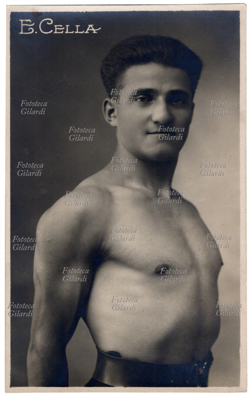 E.CELLA atleta culturismo sollevamento pesi. Italia 1900 circa