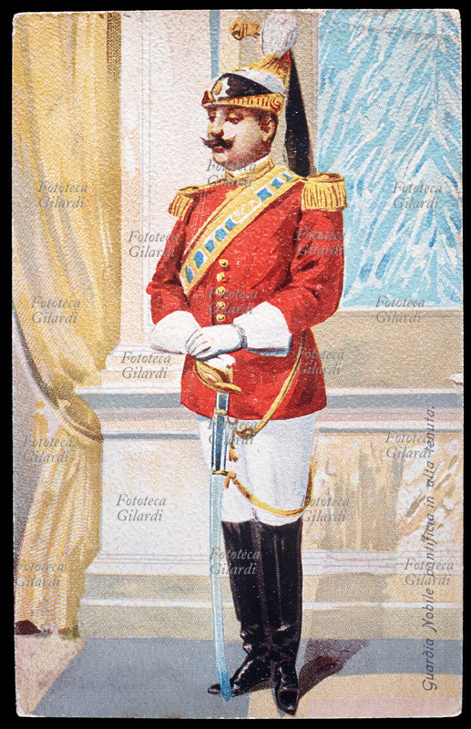 UNIFORME Guardia Nobile Pontificia in alta tenuta. Cromolitografia, 1900 circa.