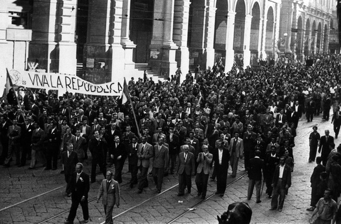 PROCLAMAZIONE REPUBBLICA ITALIANA PROCLAMAZIONE REPUBBLICA ITALIANA