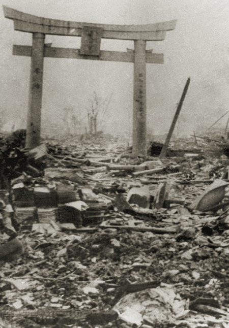 NAGASAKI DOPO L ESPLOSIONE ATOMICA