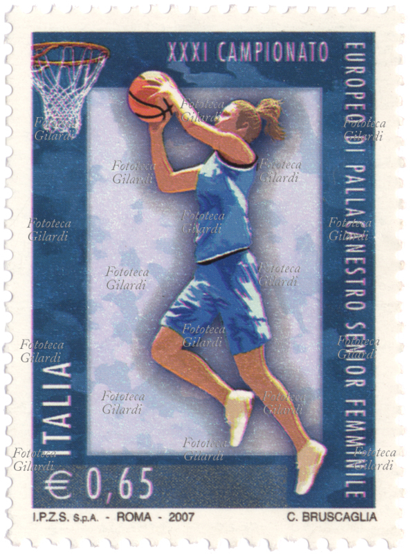 FRANCOBOLLO XXXI Campionato Europeo di Pallacanestro Senior Femminile; giocatrice di basket nell\