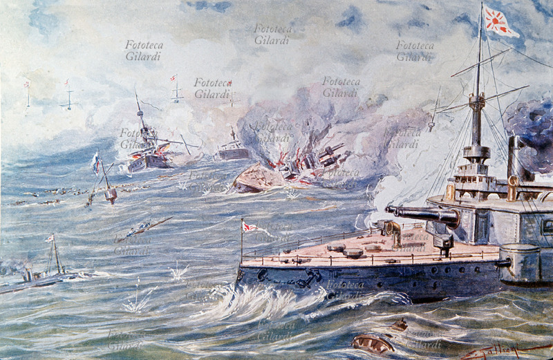 GUERRA RUSSO GIAPPONESE La battaglia navale di Tsushima (stretto di Corea) vinta dalla flotta giapponese su quella russa. Stampa oleografica da acquerello di E. Gallieni 27 maggio 1905