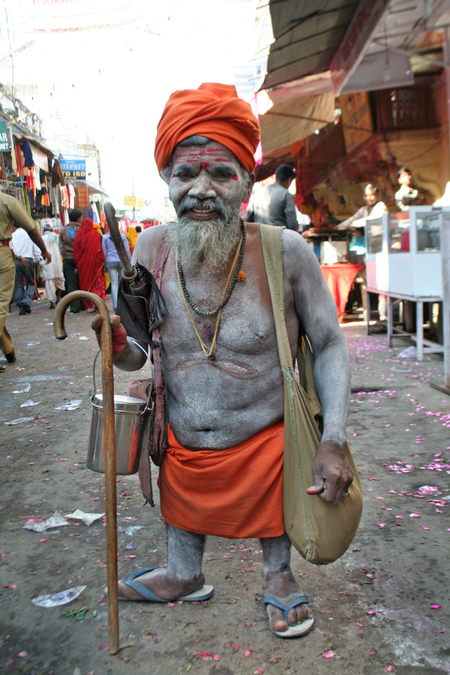 PUSHKAR RITRATTO DI SANTONE AFFETTO DA NANISMO PUSHKAR RITRATTO DI SANTONE AFFETTO DA NANISMO